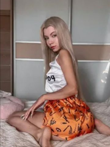 Анастасия Огненная Блондинка